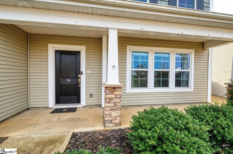 Property image 2 at 14 Remus Way, Simpsonville, SC 29681