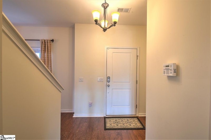 Property image 5 at 14 Remus Way, Simpsonville, SC 29681