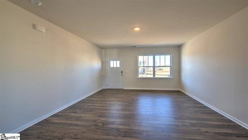 Property image 3 at 1215 Lynton Lane, Lyman, SC 29365