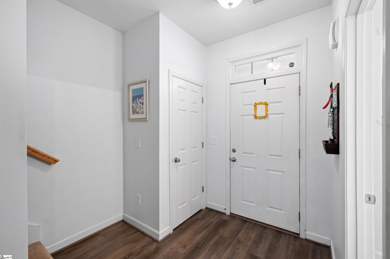 Property image 4 at 215 Marshland Lane, Greer, SC 29650