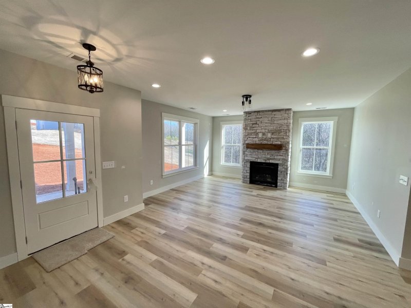 Property image 4 at 403 Terra Plains Drive, Greer, SC 29651