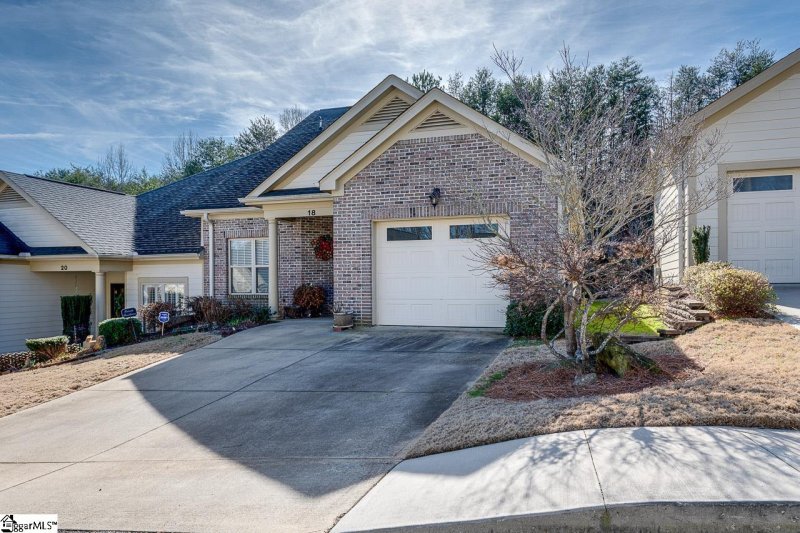 Property image 3 at 18 Shady Hollow Lane, Greer, SC 29651