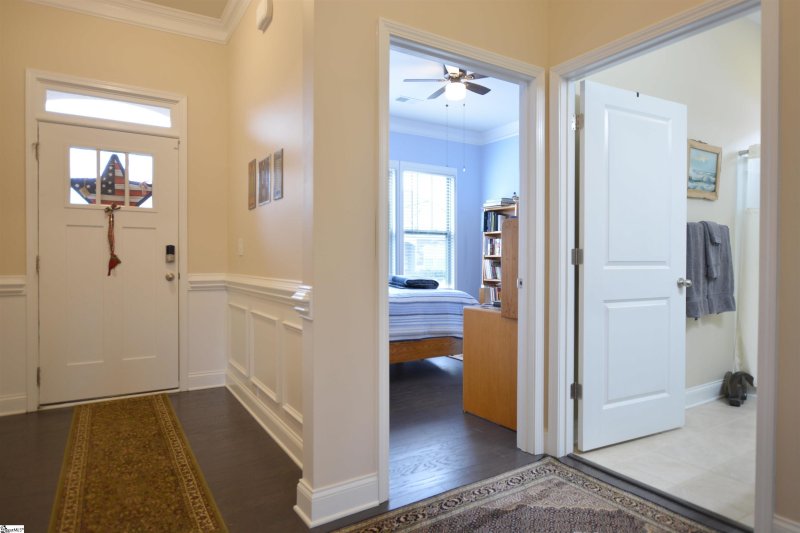 Property image 4 at 429 Meadowpark Lane, Duncan, SC 29334