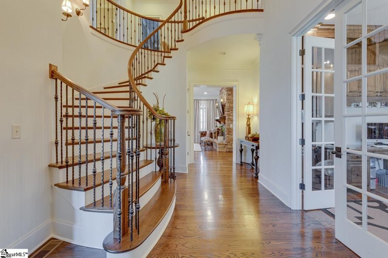 Property image 3 at 405 Chancery Lane, Simpsonville, SC 29681