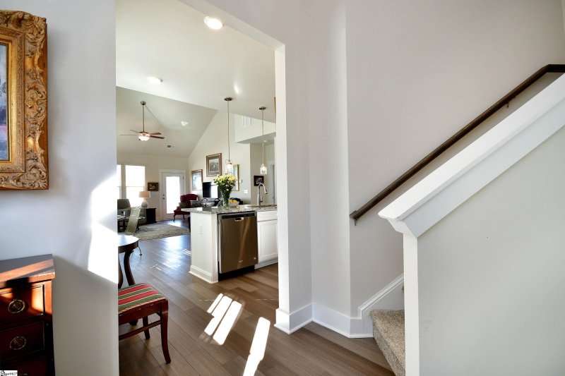 Property image 4 at 115 Pine Hollow Place, Easley, SC 29642