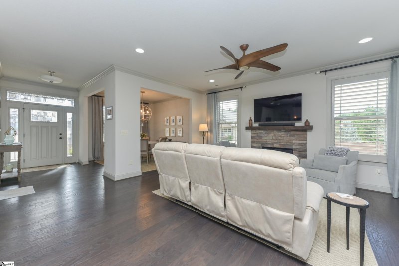 Property image 4 of 27 Bradstock Drive in Greystone Cottages, Greer, SC 29650