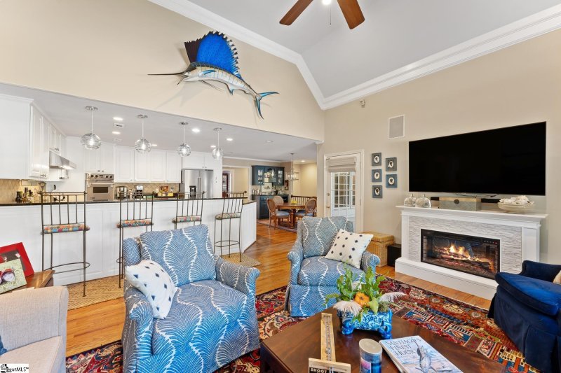 Property image 4 at 8 Bachman Court, Greenville, SC 29605