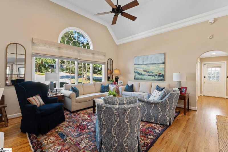 Property image 5 at 8 Bachman Court, Greenville, SC 29605