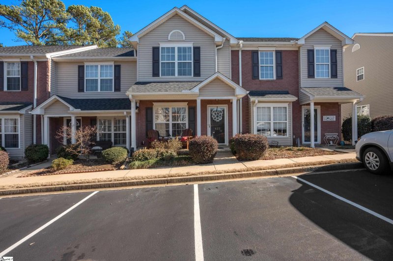 Property image 2 at 622 Graythorn Lane, Greenville, SC 29607