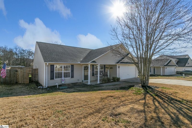 Property image 2 at 709 Cassie Marie Court, Duncan, SC 29334