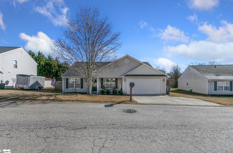 Property image 4 at 709 Cassie Marie Court, Duncan, SC 29334