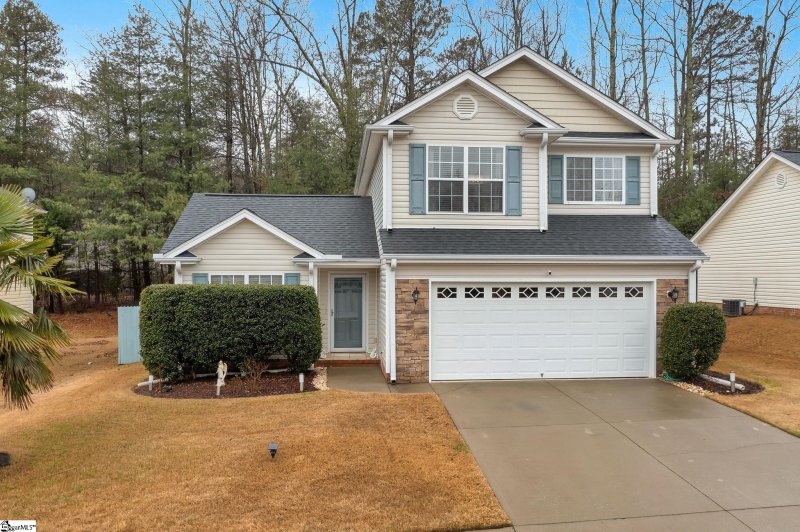 Property image 2 at 27 Cardinal Creek Drive, Greenville, SC 29607-5563