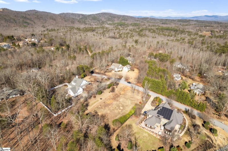 Property image 2 at 3 Paris Glen Way, Greenville, SC 29609