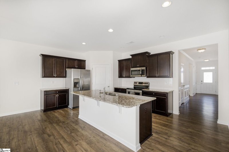 Property image 5 at 1102 Downing Bluff Drive, Simpsonville, SC 29681