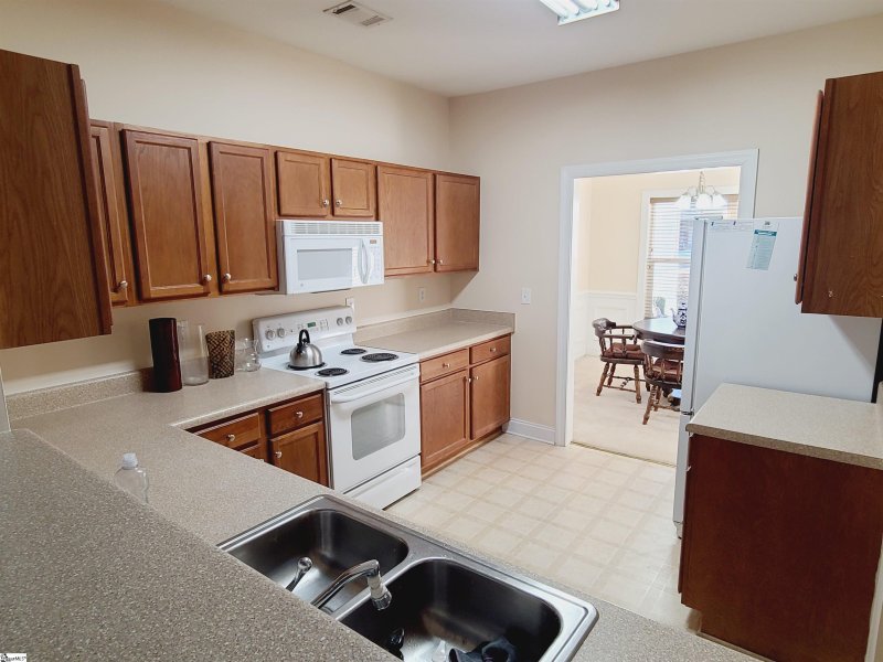 Property image 4 at 104 Rusty Brook Road, Taylors, SC 29687