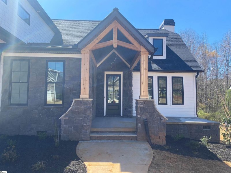 Property image 2 at 2036 Ivy Cottage Path, Boiling Springs, SC 29316
