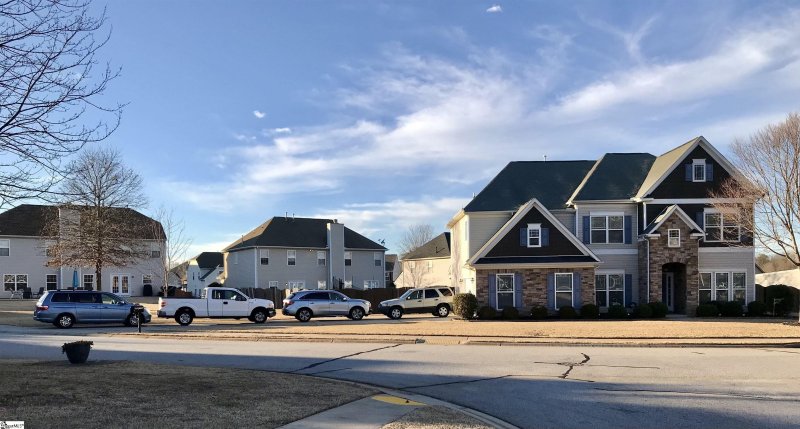 Property image 4 at 307 River Summit Drive, Simpsonville, SC 29681