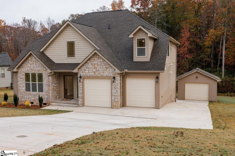 Property image 2 at 465 Rebel Ridge Road, Lyman, SC 29365