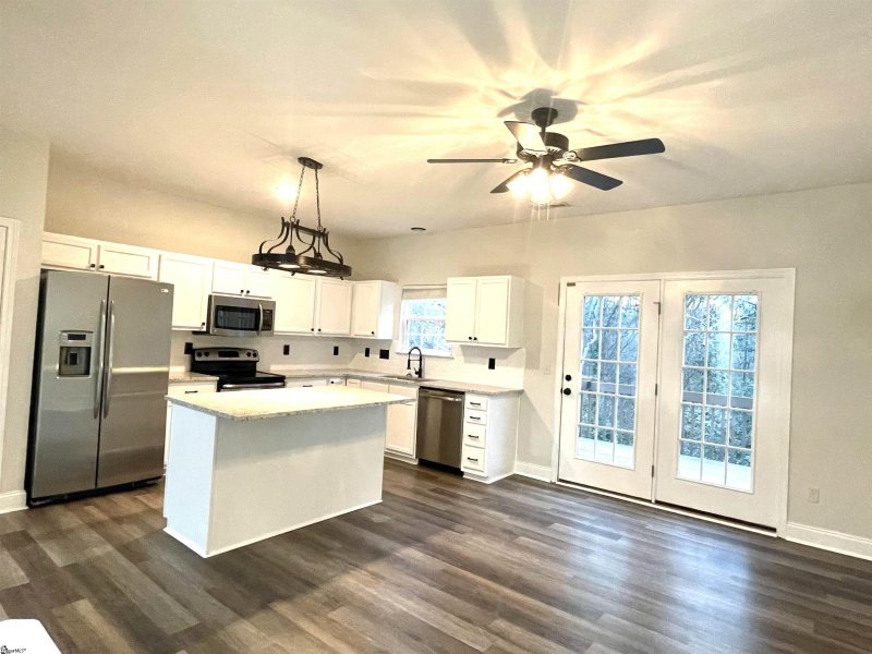 Property image 5 at 240 Cambria Court, Mauldin, SC 29662