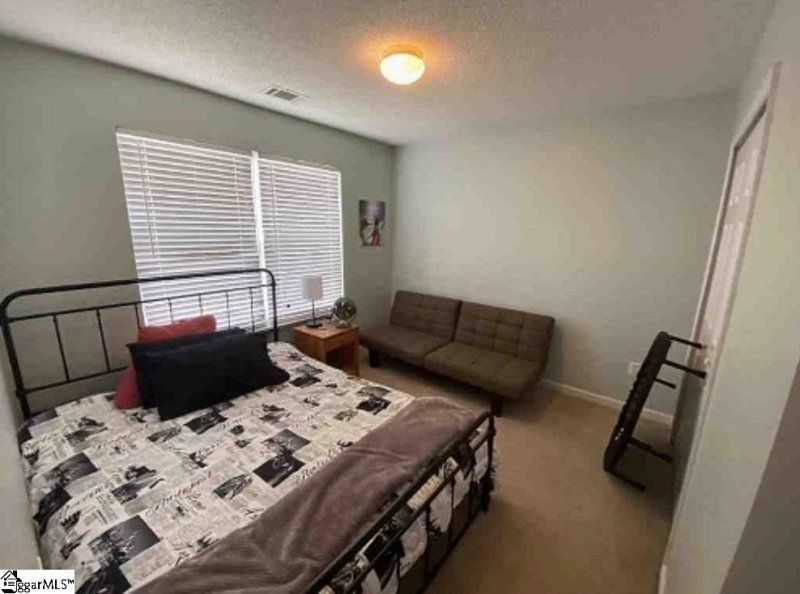 Property image 5 at 12 Bluff Ridge Court, Greenville, SC 29617