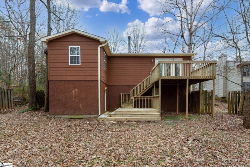 Property image 2 at 204 Brookside Drive, Duncan, SC 29334-9656