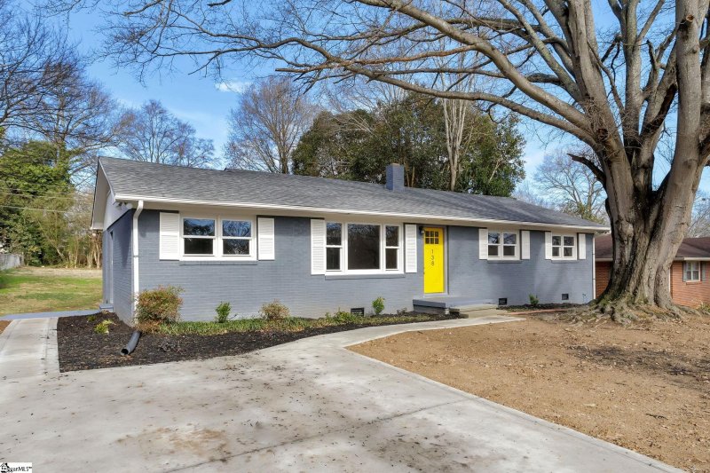 138 Continental Drive