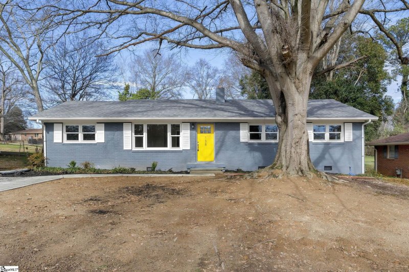 Property image 2 at 138 Continental Drive, Spartanburg, SC 29302