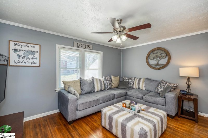 Property image 3 at 17 Westbrook Drive, Greenville, SC 29605