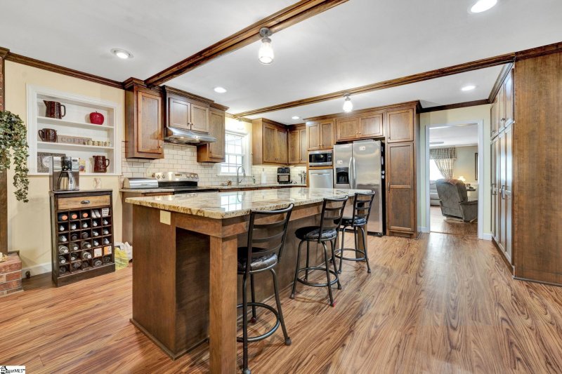 Property image 5 at 213 Missallie Drive, Clinton, SC 29325