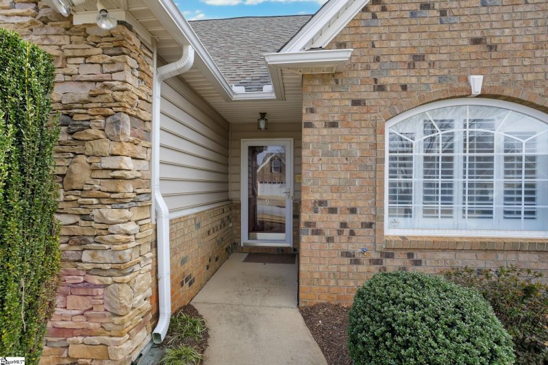 Property image 2 at 9 Brightmore Drive, Greer, SC 29650