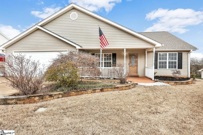 109 Kingfisher Drive