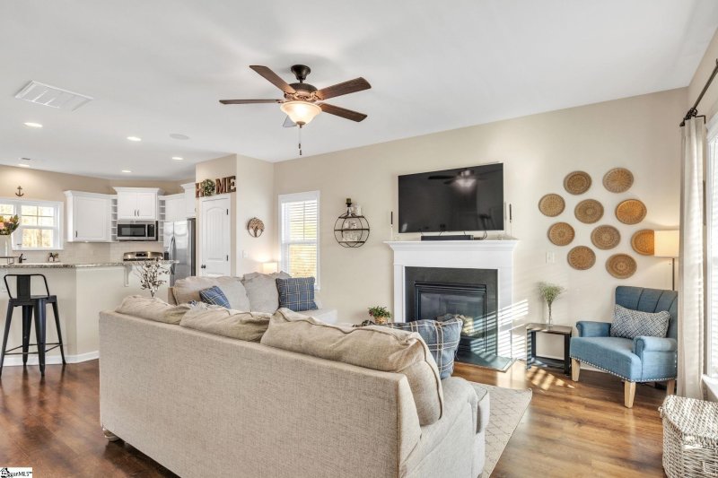 Property image 3 at 923 Rubble Court, Boiling Springs, SC 29316