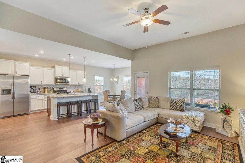 Property image 5 at 537 Flying Squirrell Way, Greenville, SC 29605
