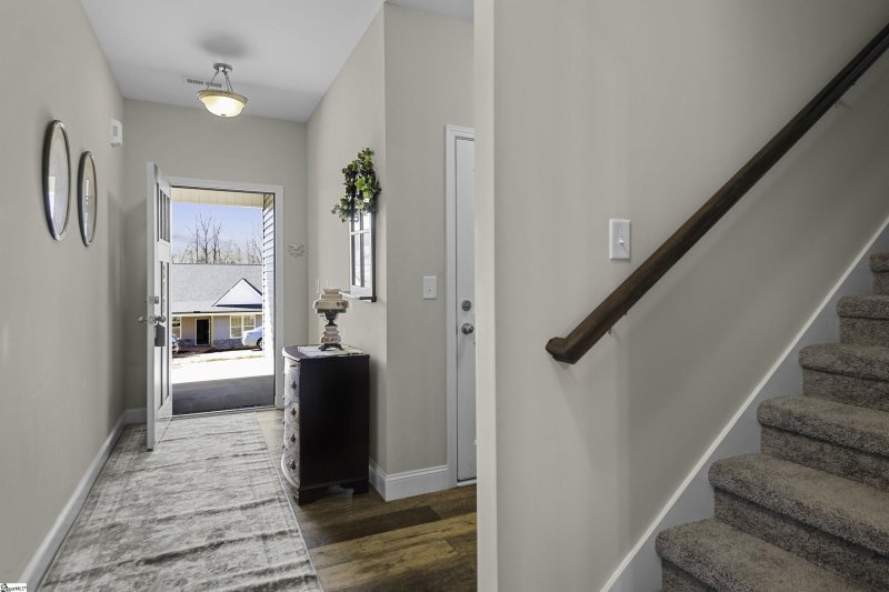 Property image 4 at 253 Inlet Pointe Drive, Anderson, SC 29625