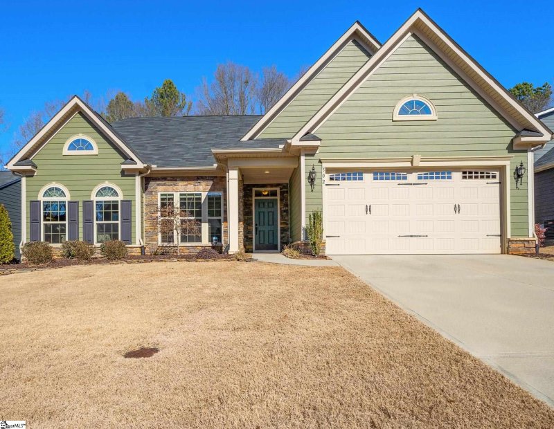 Property image 2 at 502 Briar Oaks Lane, Simpsonville, SC 29681