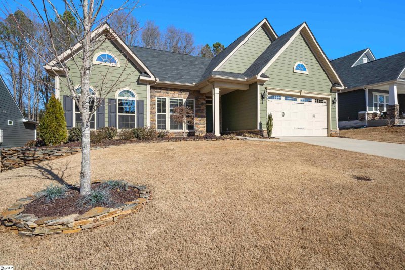 Property image 3 at 502 Briar Oaks Lane, Simpsonville, SC 29681