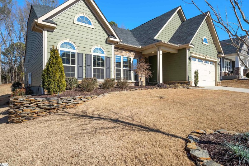 Property image 5 at 502 Briar Oaks Lane, Simpsonville, SC 29681