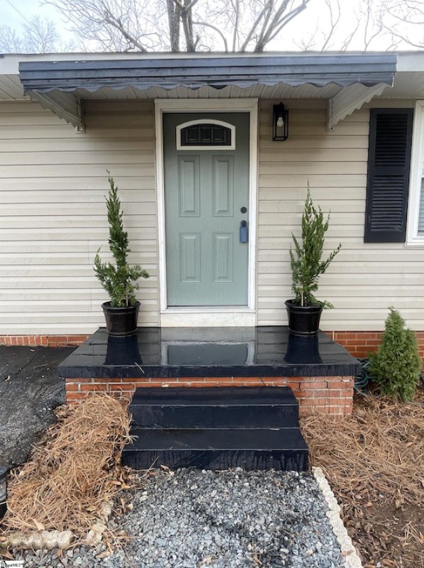 Property image 2 at 3006 Cambridge Road, Anderson, SC 29625