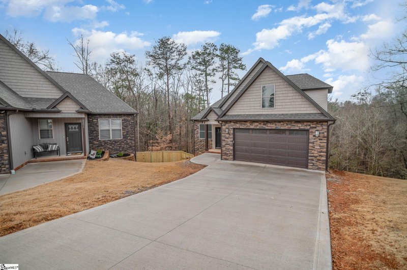 Property image 3 at 885 Affirmed Drive, Boiling Springs, SC 29316