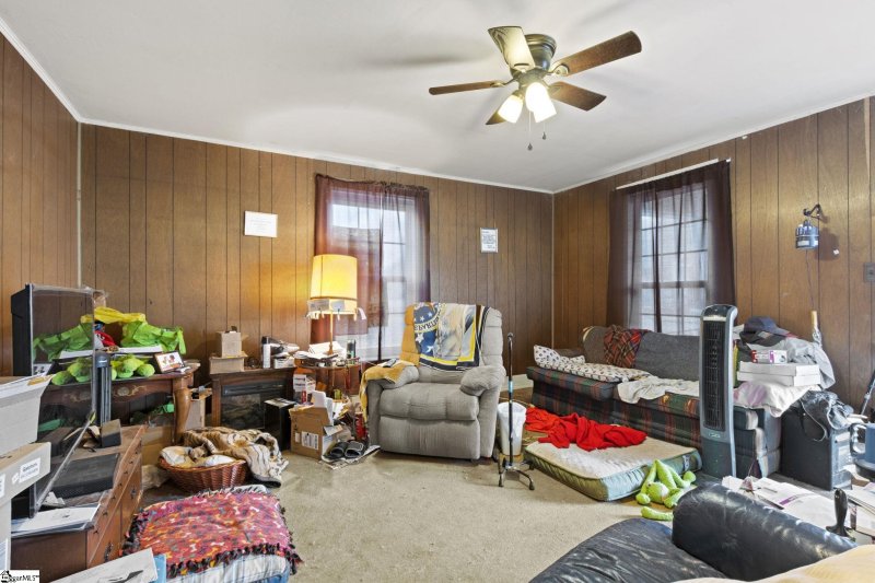 Property image 5 at 32 5th Avenue, Greenville, SC 29609