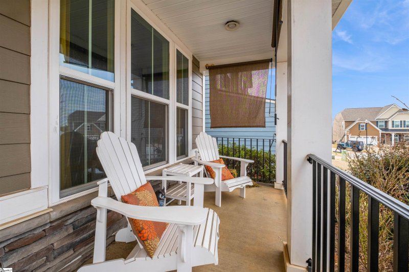 Property image 5 at 325 Carrollton Court, Greer, SC 29650