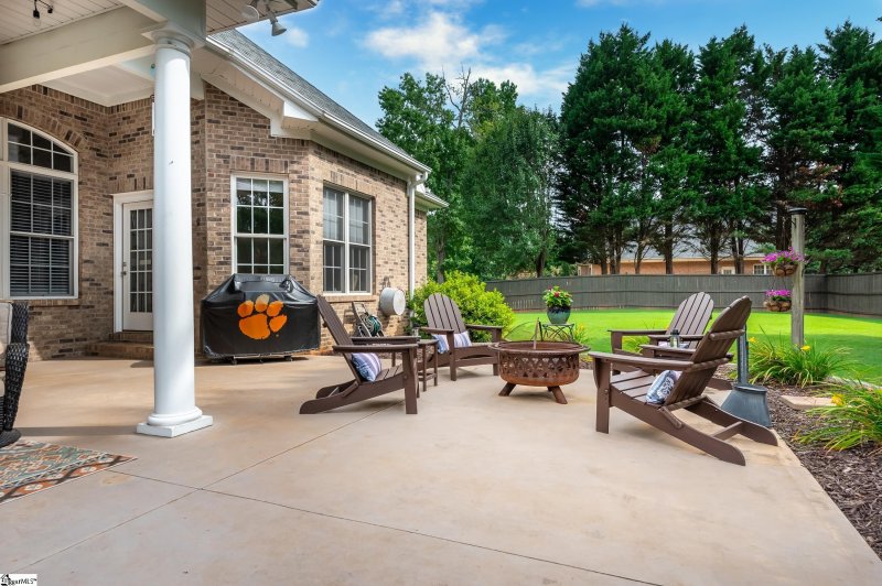 Property image 5 at 106 King Eider Way, Taylors, SC 29687