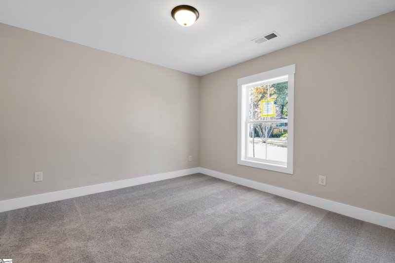 Property image 4 at 5 Keat Avenue, Greenville, SC 29601