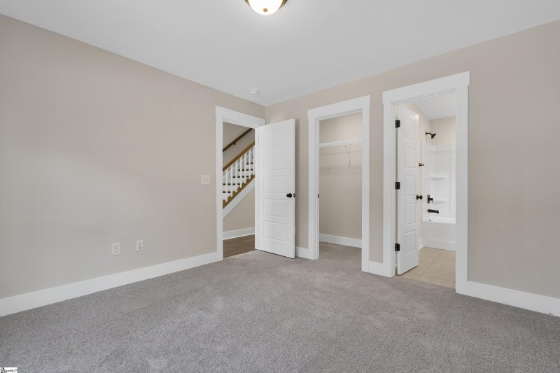 Property image 5 at 5 Keat Avenue, Greenville, SC 29601