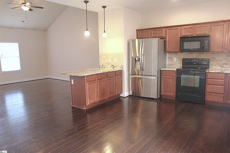 Property image 4 at 13 Cane Hill Drive, Piedmont, SC 29673