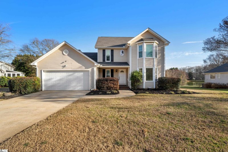 Property image 2 at 107 Spring Lake Loop, Simpsonville, SC 29681