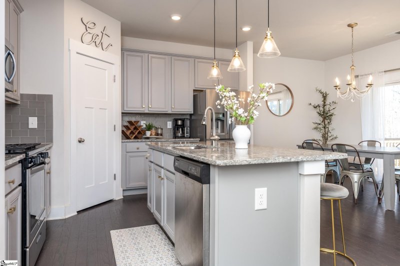 Property image 3 at 144 Sea Harbour Way, Simpsonville, SC 29681