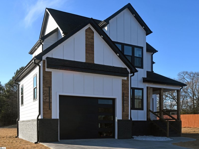 Property image 2 at 125 Patton Street, Fountain Inn, SC 29644