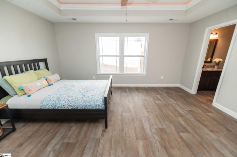 Property image 4 at 1305 Lindale Place, Spartanburg, SC 29301