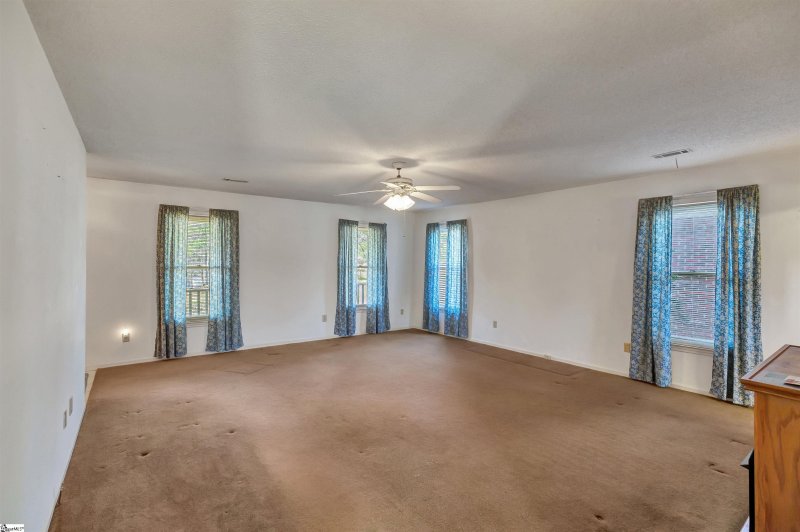 Property image 5 at 552 Norman Drive, Easley, SC 29640-8911